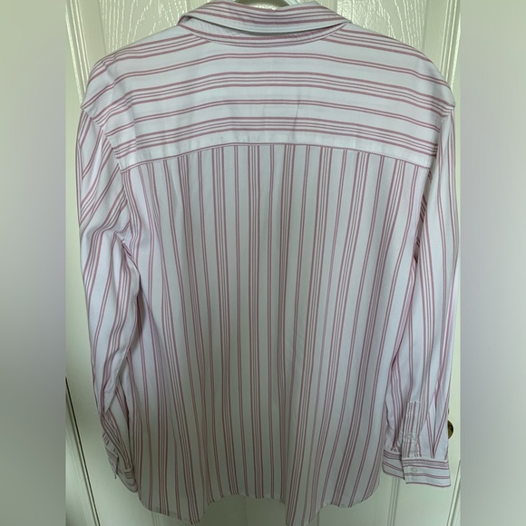 Tahari Pink & White Pin-Striped Print Lightweight Oversized Button Down Shirt💕 - Picture 6 of 8